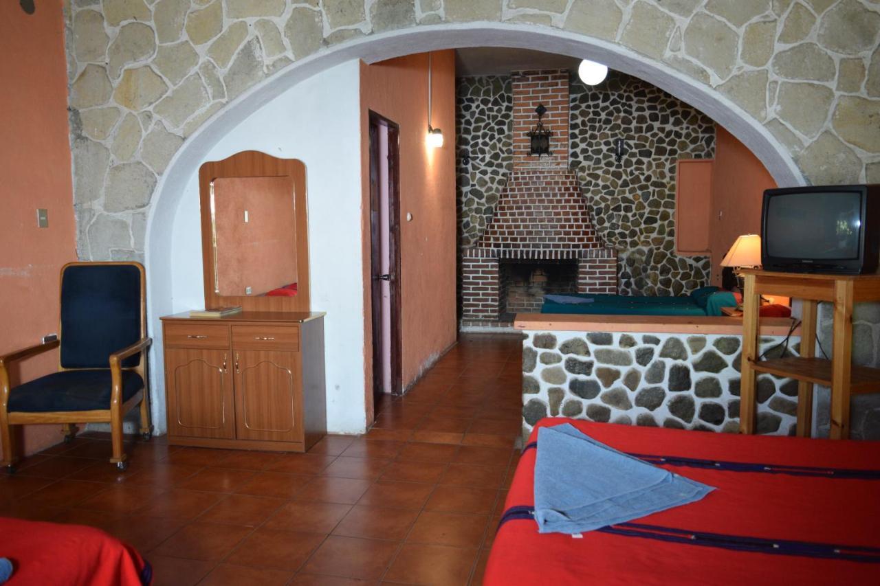 Hotel Playa Linda Panajachel Dış mekan fotoğraf