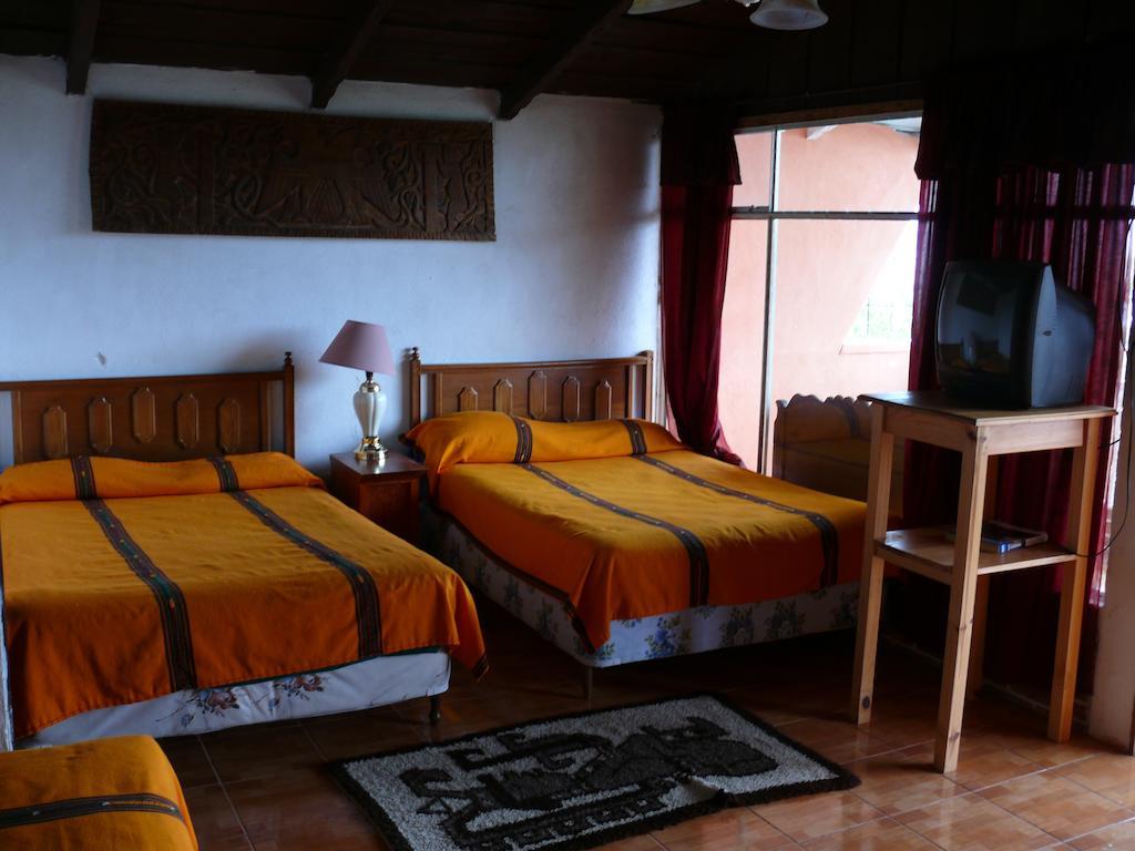 Hotel Playa Linda Panajachel Oda fotoğraf